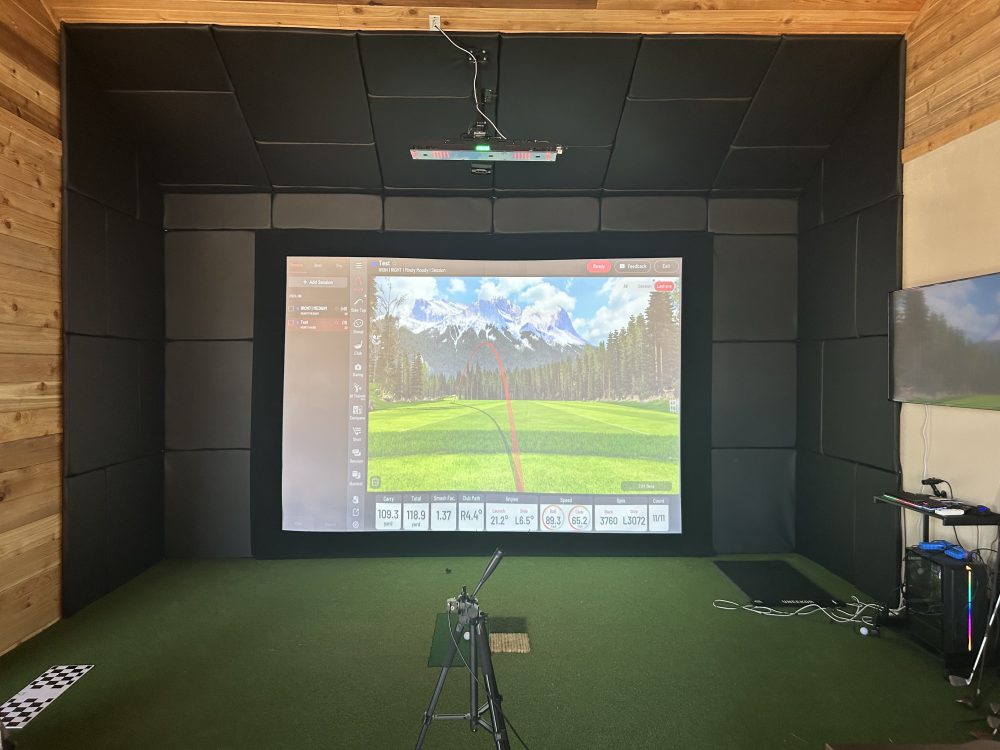 Bart Moody Champions golf simulator