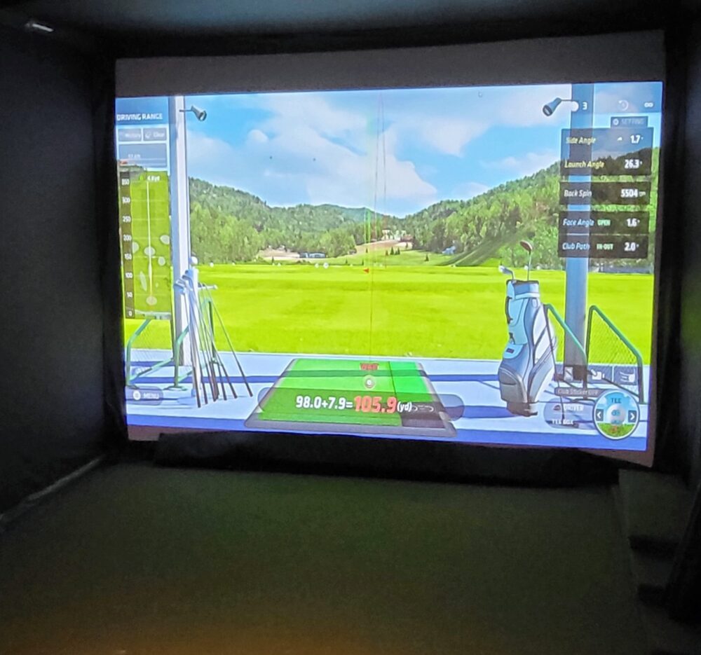 What to Look for in a Home Golf Simulator